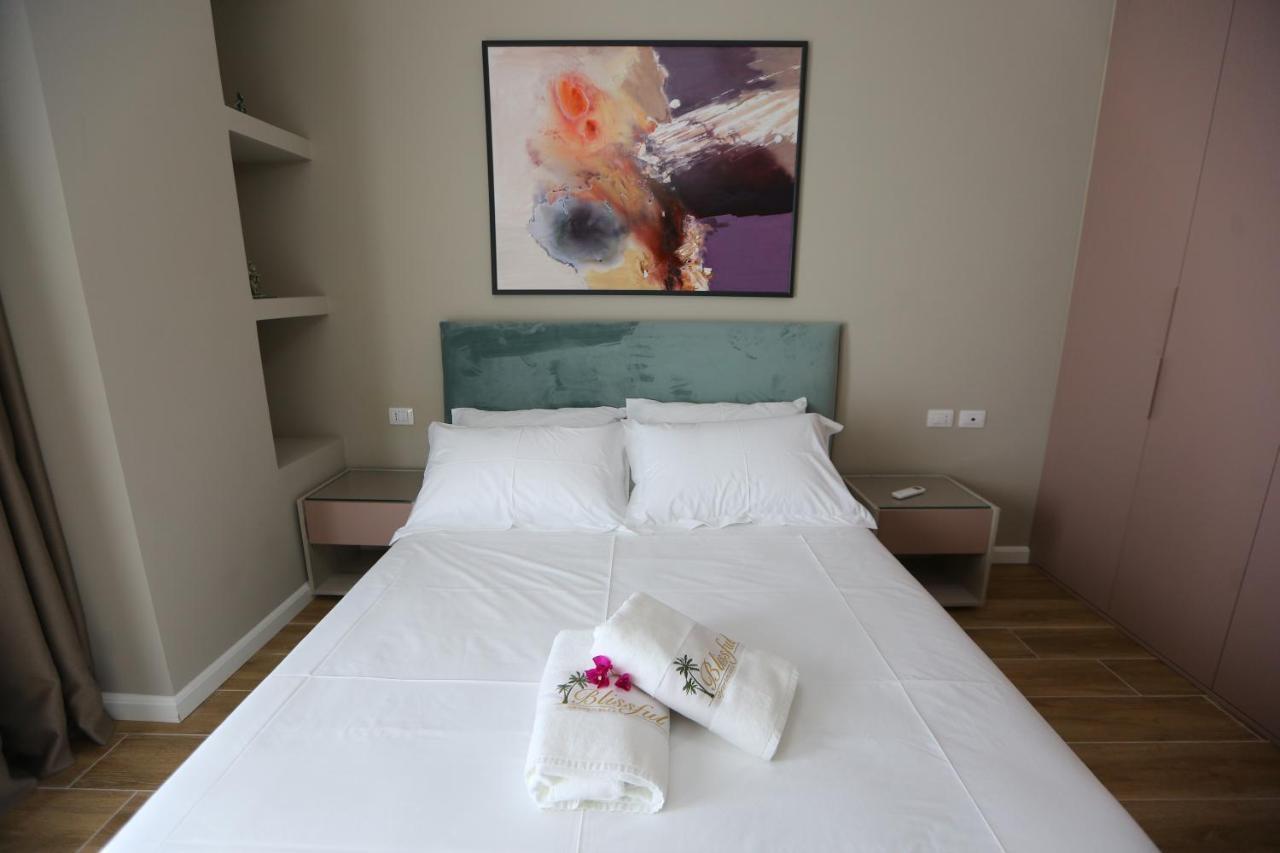 Blissful Apartments Sarandë Eksteriør billede