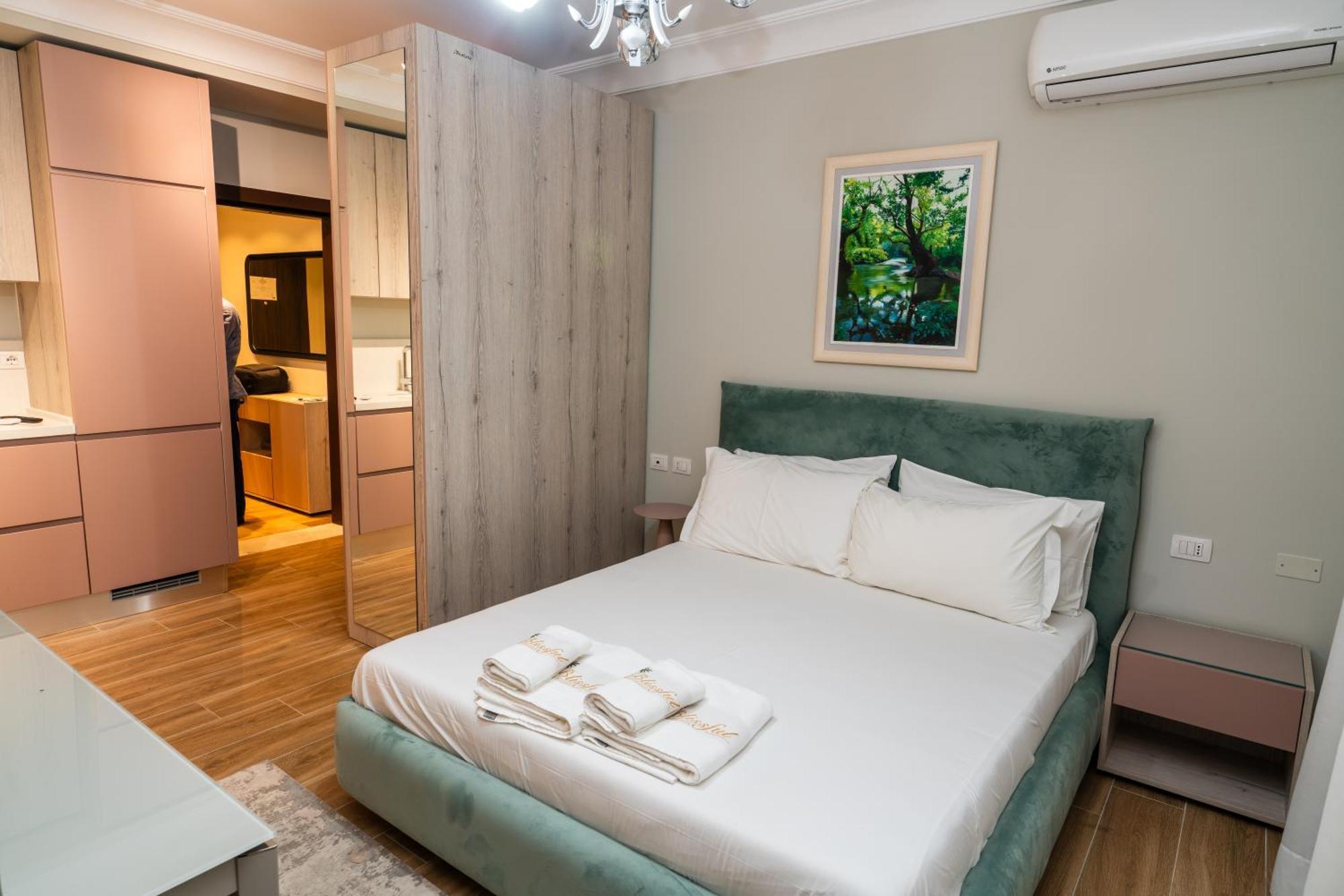 Blissful Apartments Sarandë Eksteriør billede