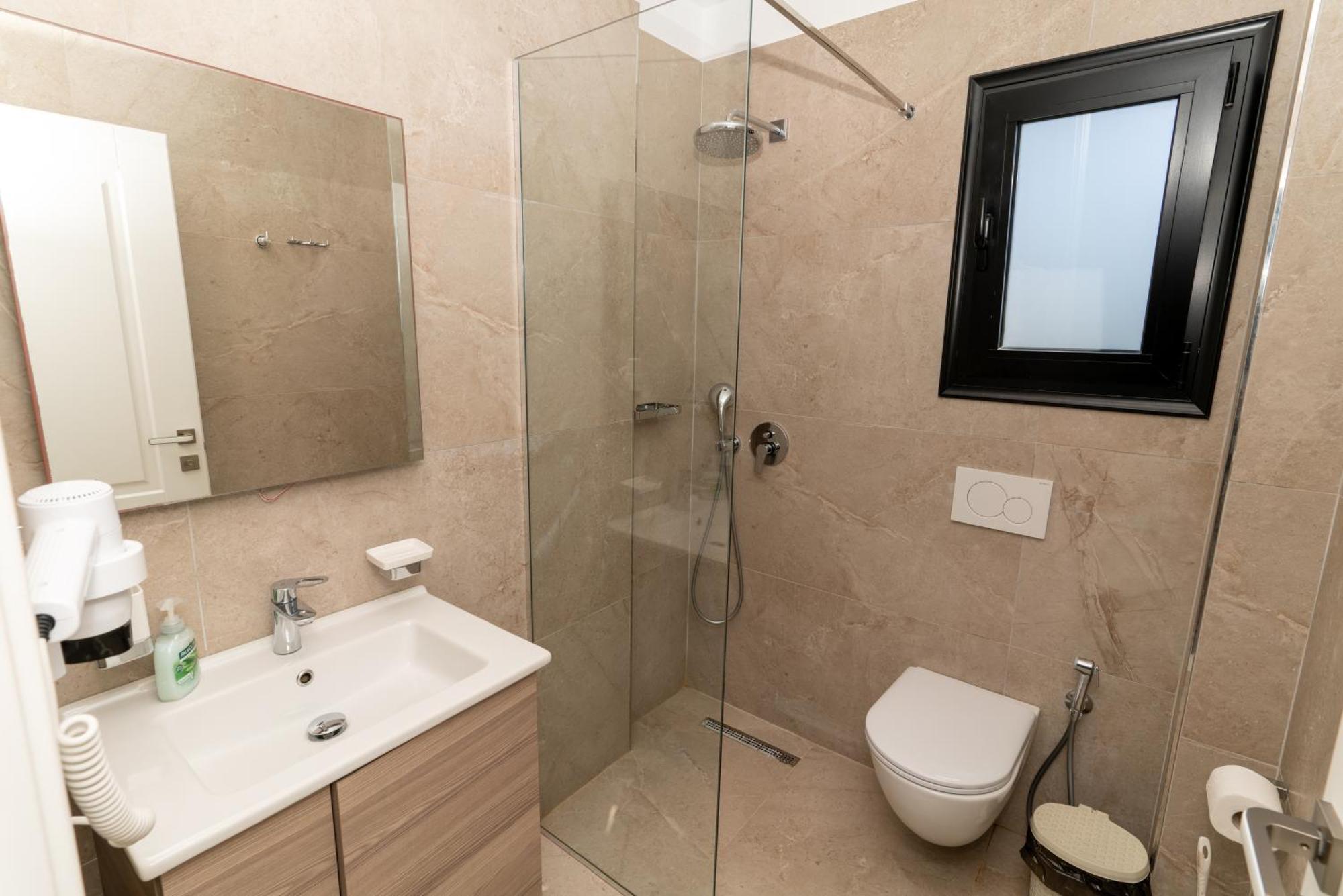 Blissful Apartments Sarandë Eksteriør billede